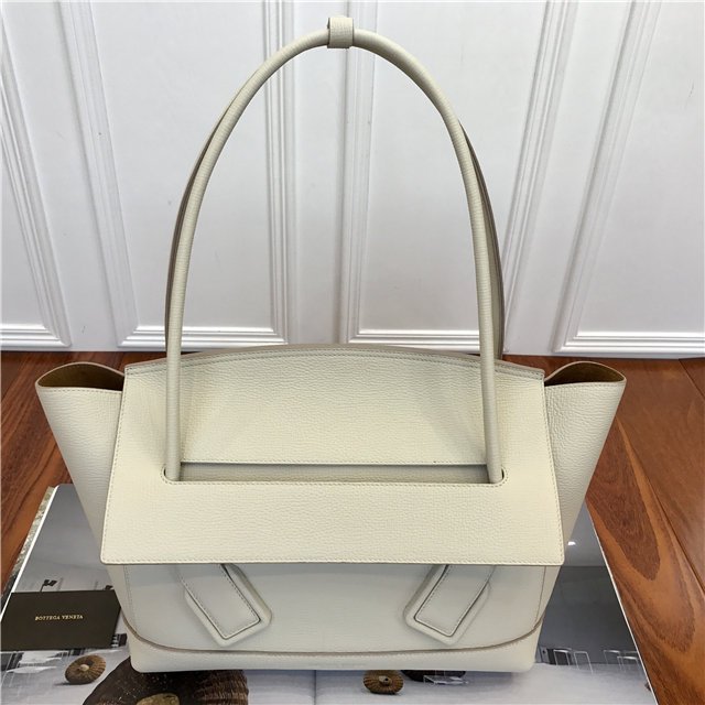 Bottega Veneta Arco 48 Bag Grainy Calfskin White